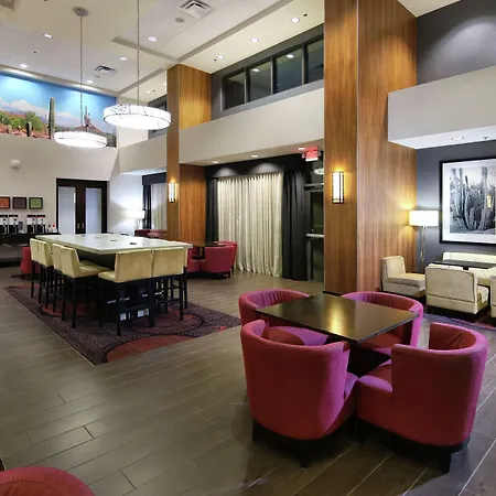 Hampton Inn & Suites Phoenix / Tempe